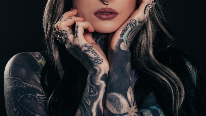 Sesso: gli uomini preferiscono le tatuate Sesso: gli uomini preferiscono le tatuate