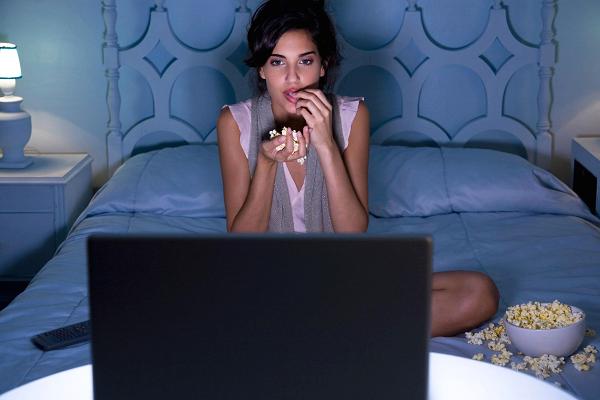 Porno infedeltà: vedere film porno è tradimento?
Porno infedeltà: vedere film porno è tradimento?