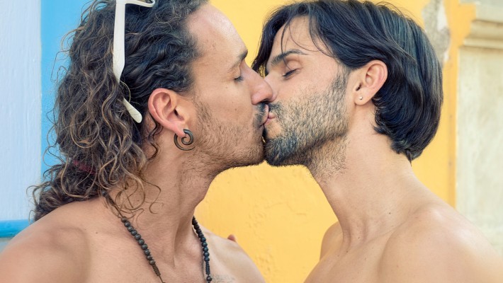 Perché così tante donne sono attratte dai porno gay? Perché così tante donne sono attratte dai porno gay?