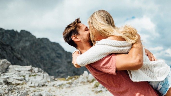 Perchè reagisco così ad un semplice abbraccio? Perchè reagisco così ad un semplice abbraccio?