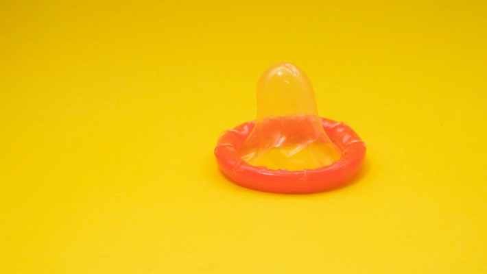 10 fatti sul preservativo che dovreste conoscere 10 fatti sul preservativo che dovreste conoscere