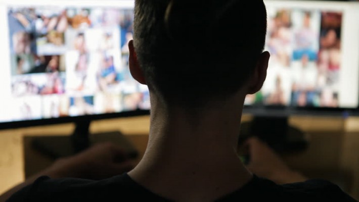 La verità su come il porno ci influenza La verità su come il porno ci influenza