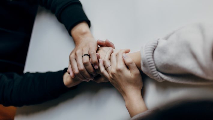 L’impatto della connessione sociale sulla salute mentale dei giovani transgender durante la pandemia da COVID-19 L’impatto della connessione sociale sulla salute mentale dei giovani transgender durante la pandemia da COVID-19